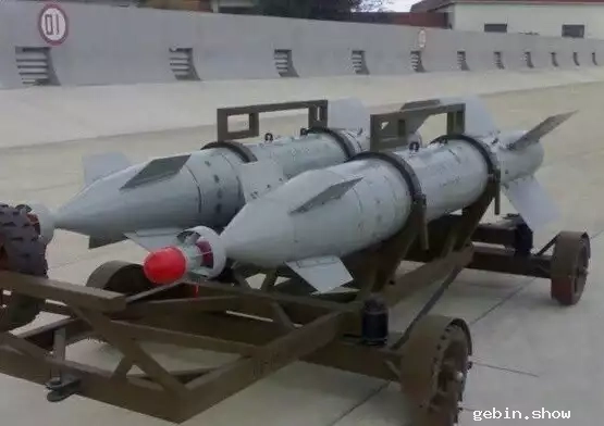 中国🇨🇳 雷霆-2 激光制导航空炸弹-锋向兵库 ｜Gebin Military Arsenal