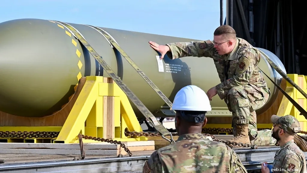 美国空军正在为 GBU-57 “巨型钻地弹” 寻求新型引信