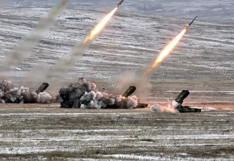 图片[39]-俄🇷🇺 TOS-1A 日炙 重型火箭发射系统 Solntsepek-锋向兵库 ｜Gebin Military Arsenal
