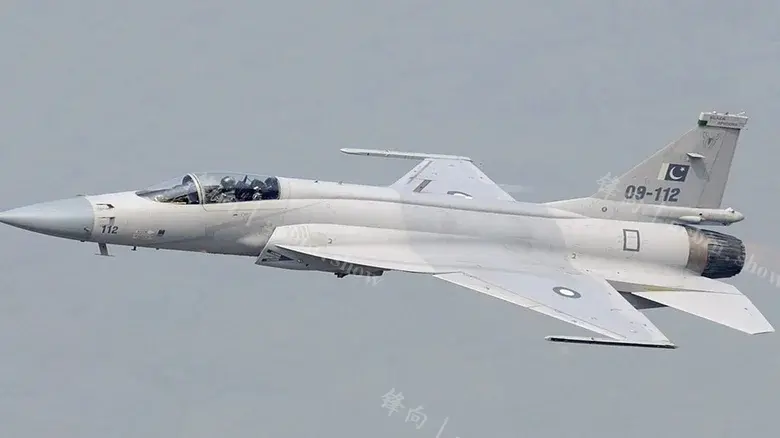 J-10 与 JF-17，两款 “中国血统” 战机的核心差异何在？-锋向 ｜Gebin Military Arsenal