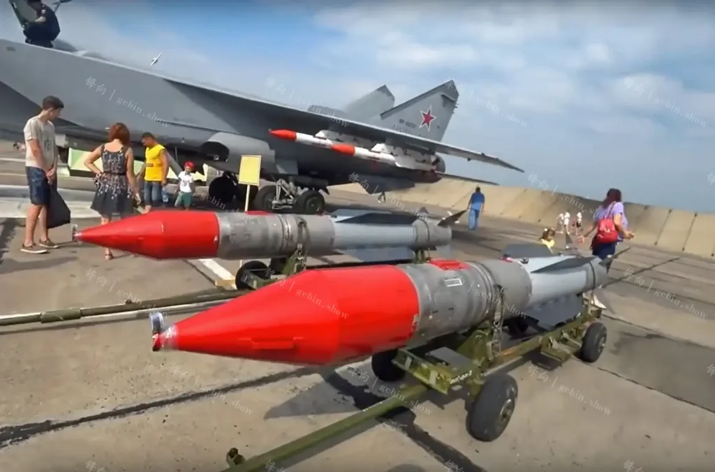 图片[14]-俄🇷🇺 米格-31 捕狐犬 战斗机 Foxbound-锋向 ｜Gebin Military Arsenal