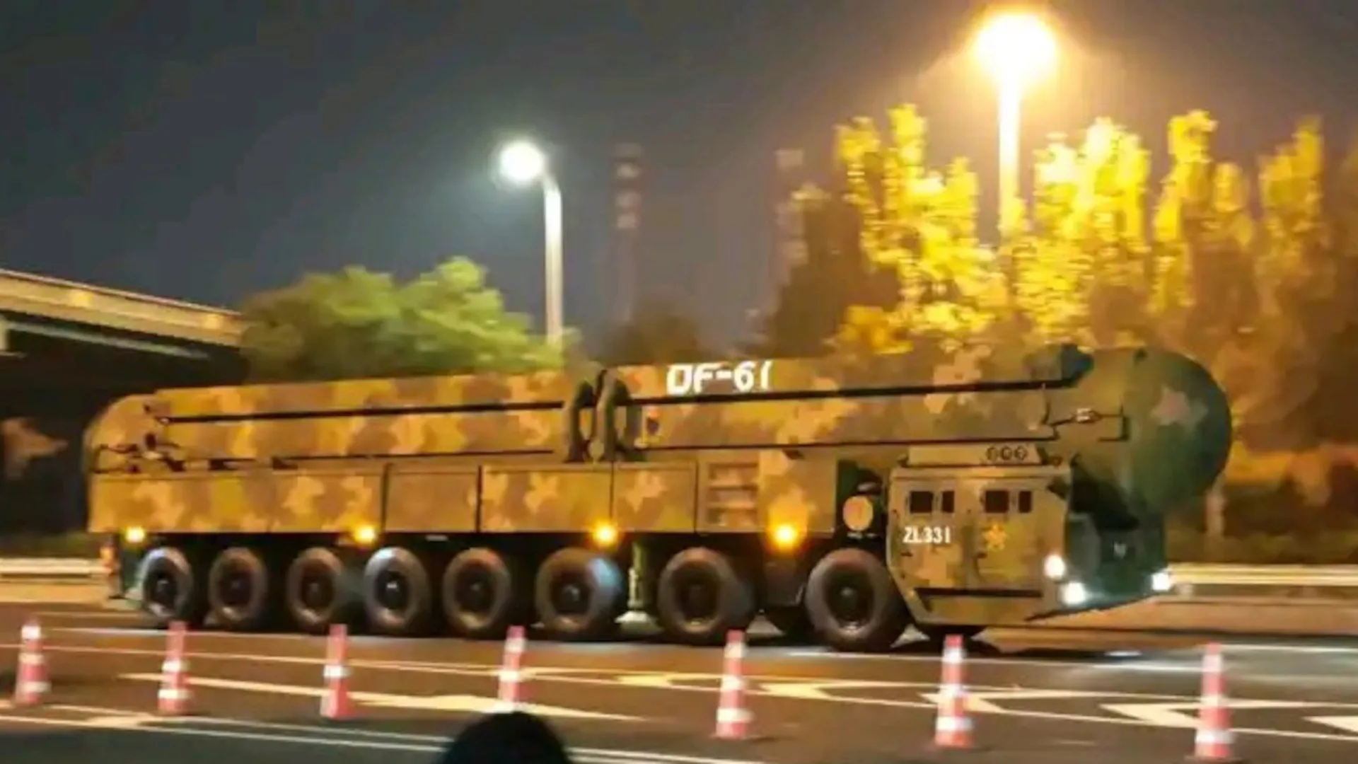 中国新型洲际弹道导弹 “东风 – 61” 亮相 多国关注全球核力量格局演变-锋向 ｜Gebin Military Arsenal
